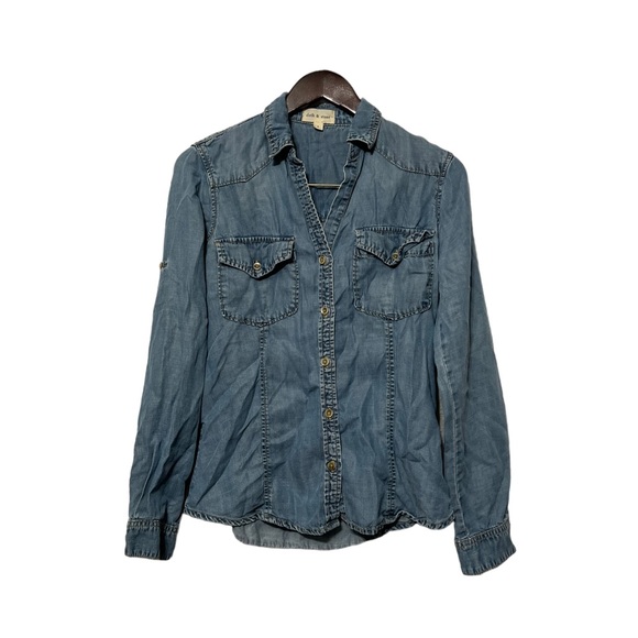 Anthropologie Cloth & Stone Chambray Button Down Shirt Top - Picture 5 of 6